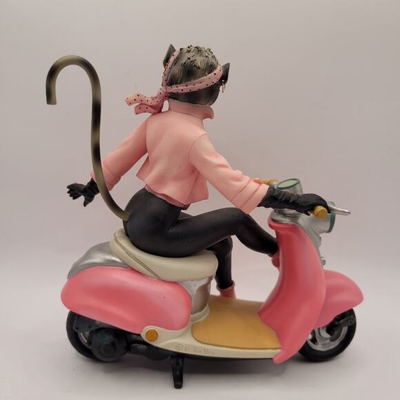 Alley Cats GoGo Secret Agent Margaret Le Van Vintage Resin Cat Figurine - Picture 4 of 10